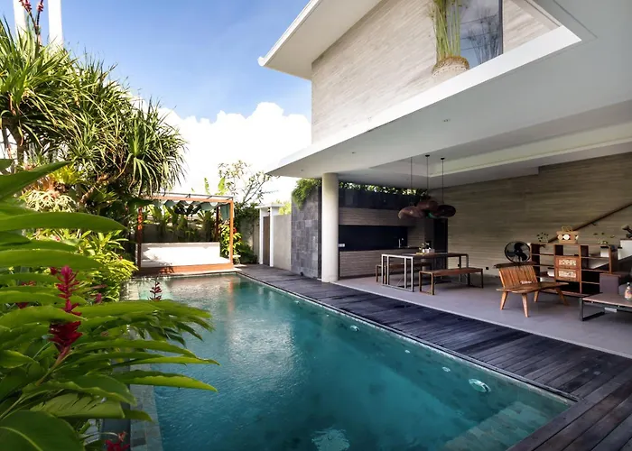 Swan R Villa