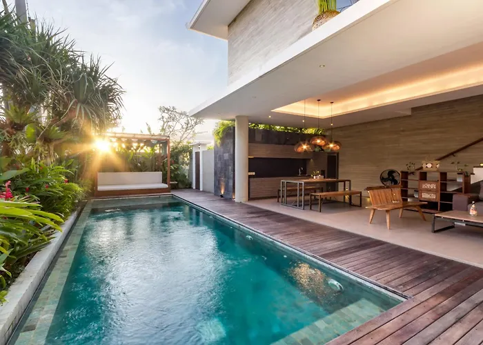 Swan R Villa Seminyak (Bali)