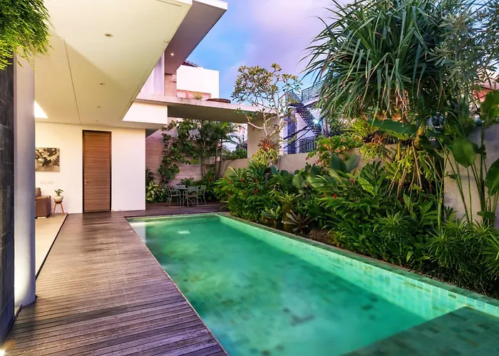 Swan R Villa