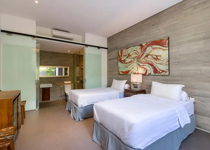 Swan R Villa *