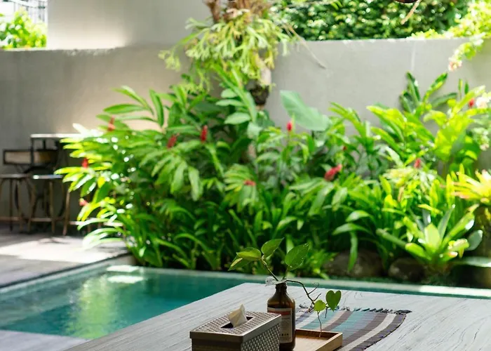 Swan R * Seminyak (Bali)