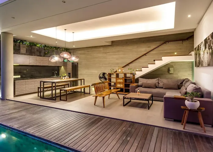 Swan R Seminyak (Bali)